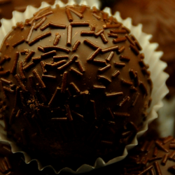 Thumbnail image for 10 Health Benefits of Dark Chocolate