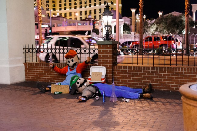 Mario & Luigi in the streets of Las Vegas